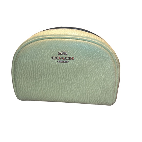 Coach Cosmetic case. NWT - Picture 2 of 2